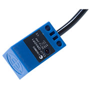 CL17-QN5DP1, индуктивный датчик положения 17*17*30 5мм PNP NO кабель (=IQE17-07)