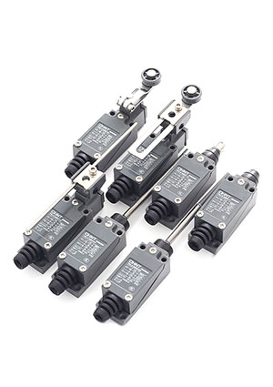 443015, Выключатель путевой YBLX-ME/8112 с горизонтальным плунжером прямого давления