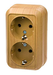 45382, розетка двойная с заземлением 16А 250В (дуб) открытой установки