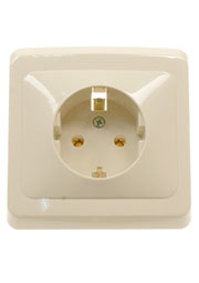 РС16-003K, розетка одинарная с заземлением 16А кремовая