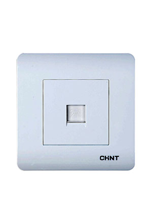 715395, Розетка RJ-45 8-проводная (интернет)