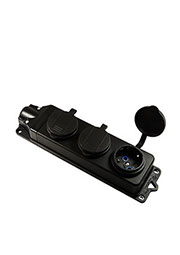 EKS116PG3, Розетка р резиновом корпусе трёхместная